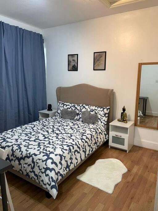 3 Bed Flat With Balcony Central London Exterior photo
