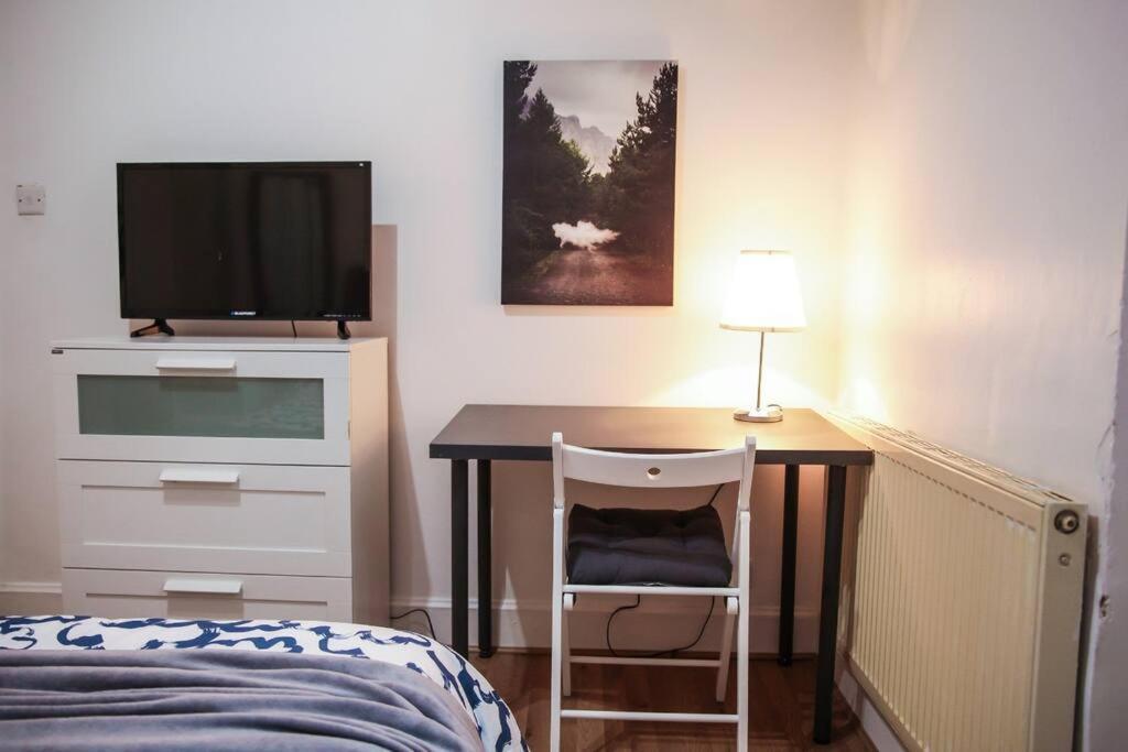 3 Bed Flat With Balcony Central London Exterior photo